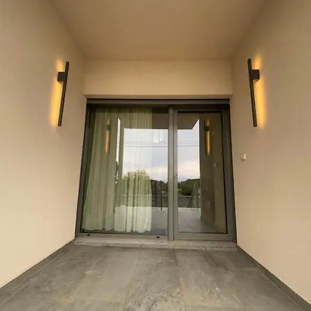 فيلة Sangerasimo Villas1
